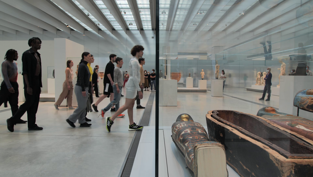 Captation | Dark Red, Anne Teresa De Keersmaeker | 2021